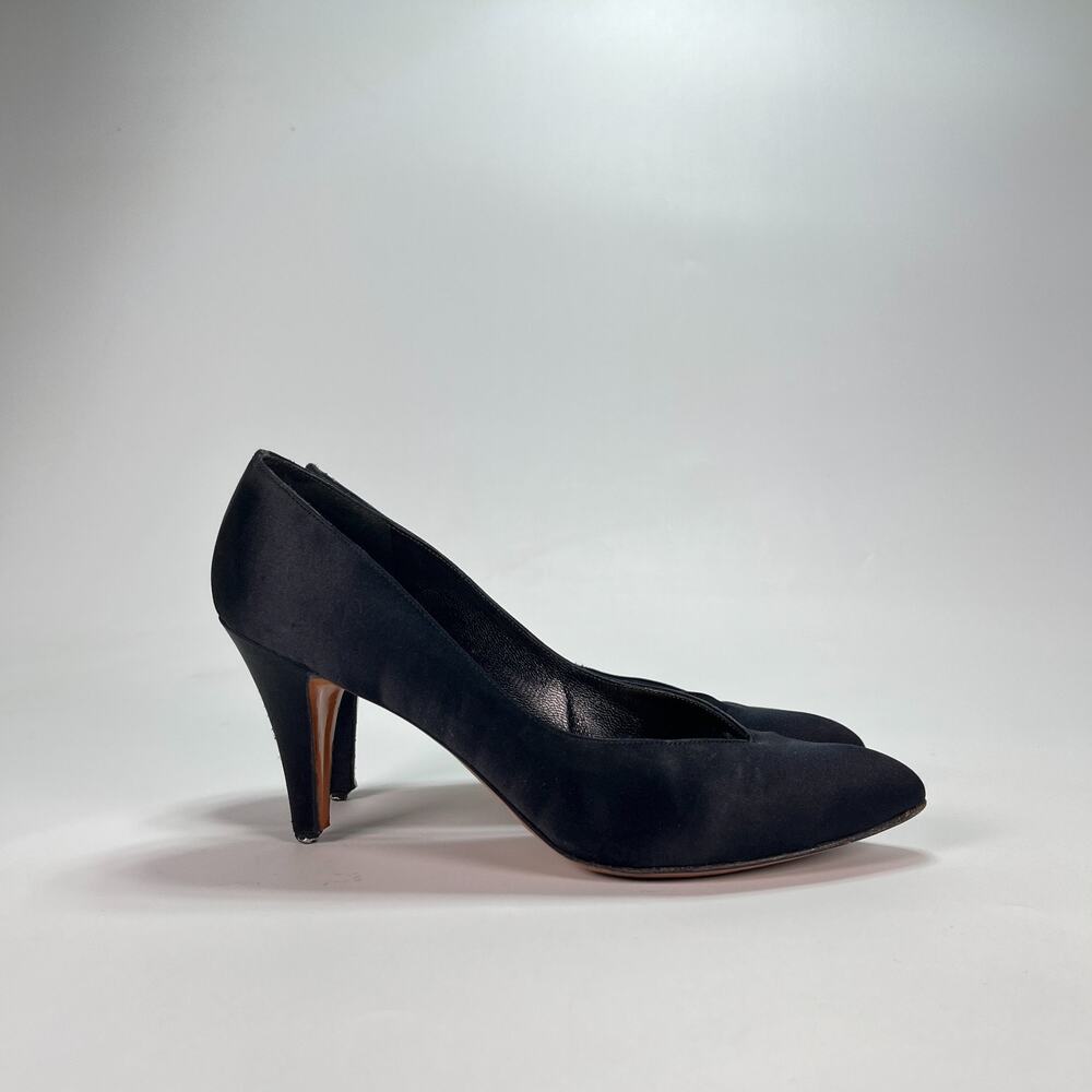 Yves Saint Laurent Black Satin Pointed V-Neck Stiletto Dress Pump Women's Size 6